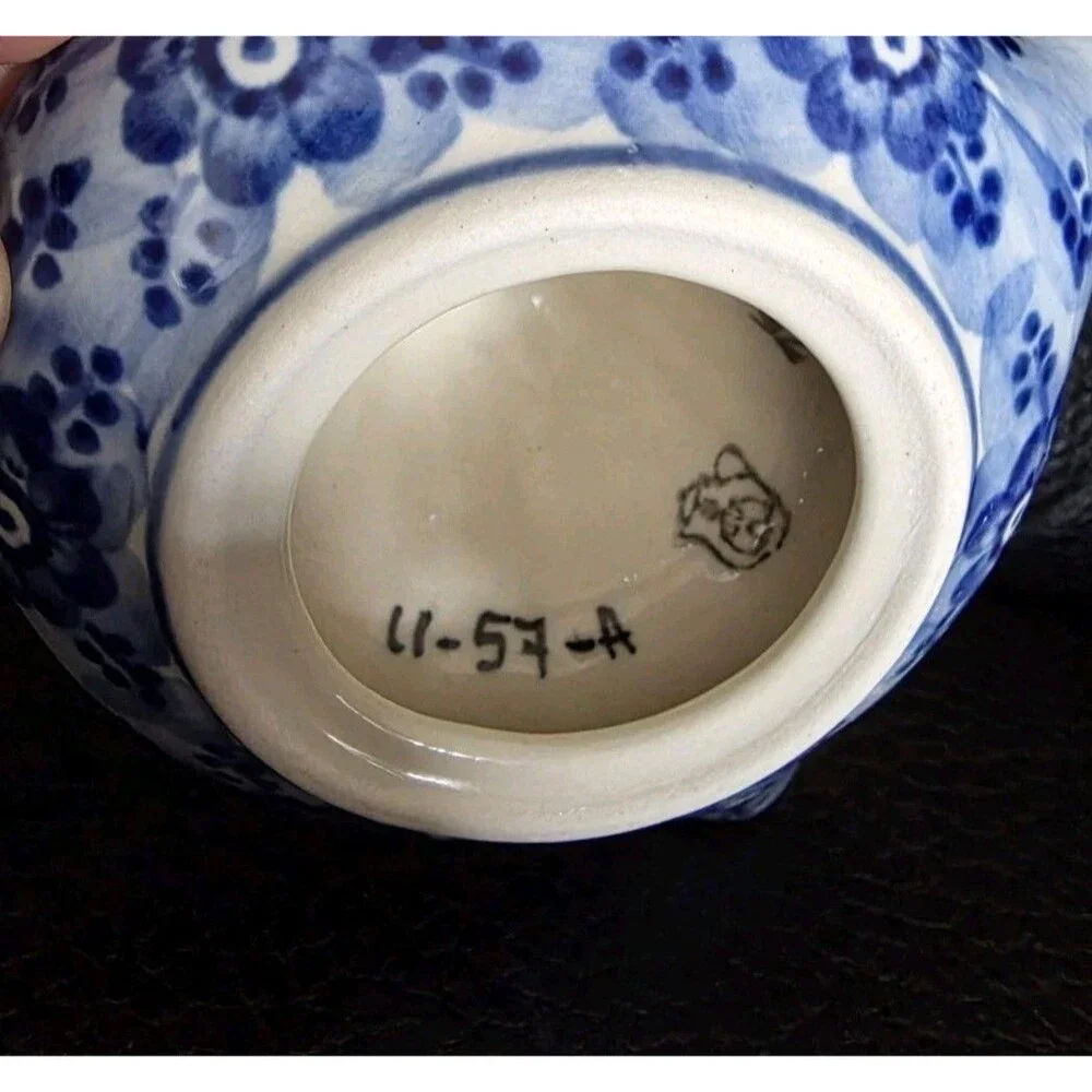 Polish Pottery Boleslawiec Citrus Lemon Juicer Blue Floral 11-57-A Mini Small